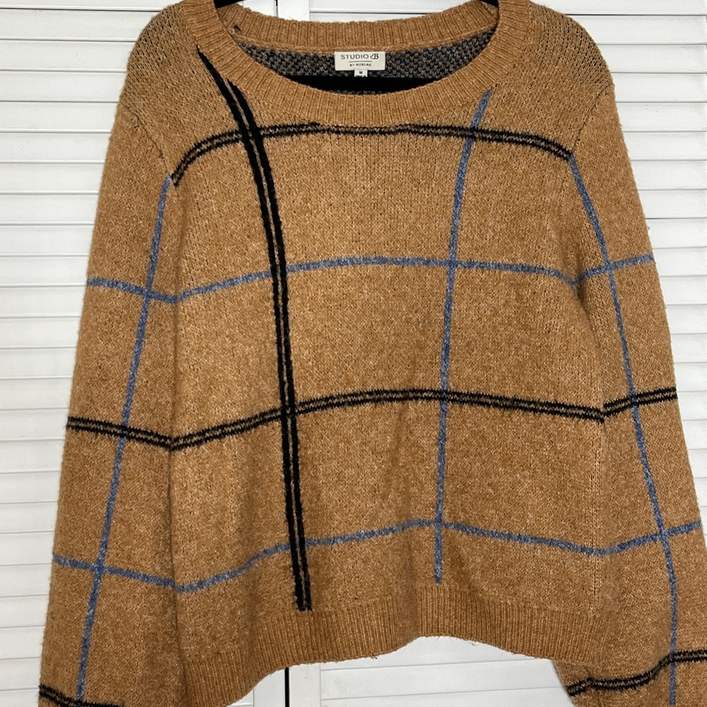 Studio Camel Plaid Women's Sweater